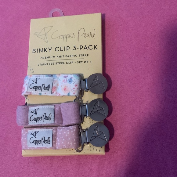 NWOT Copper Pearl binky clip 3-pack - Picture 2 of 5